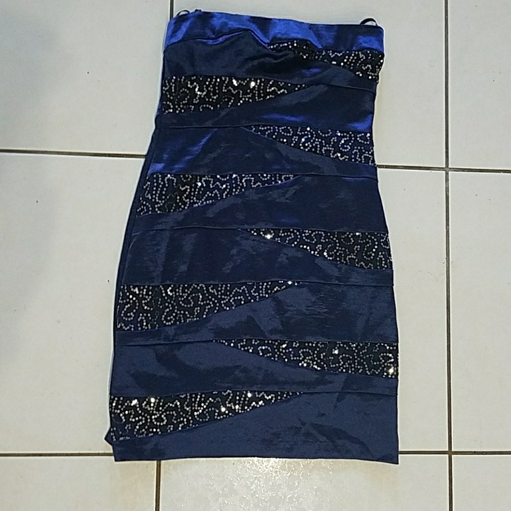 Semi formal dress
